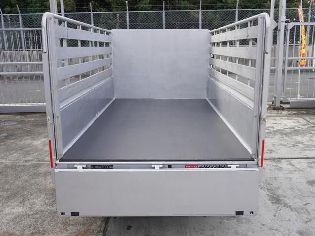 Hino DUTRO 2020-05 196072-9