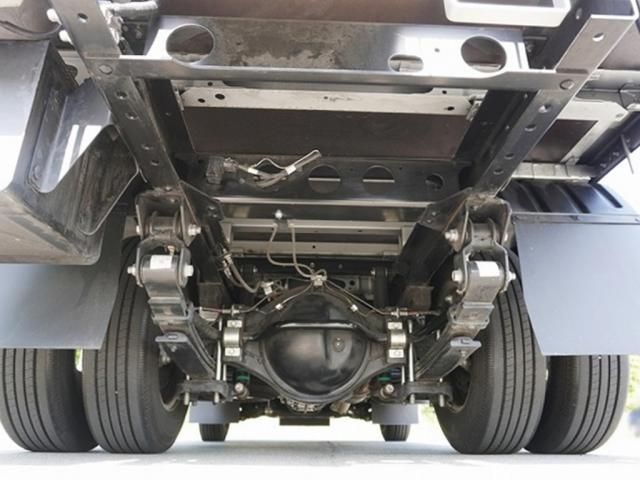 Hino DUTRO 2020-05 196072-5