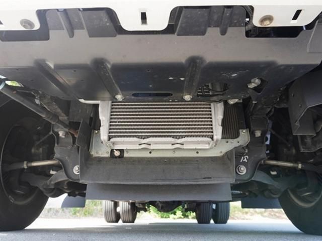 Hino DUTRO 2020-05 196072-17