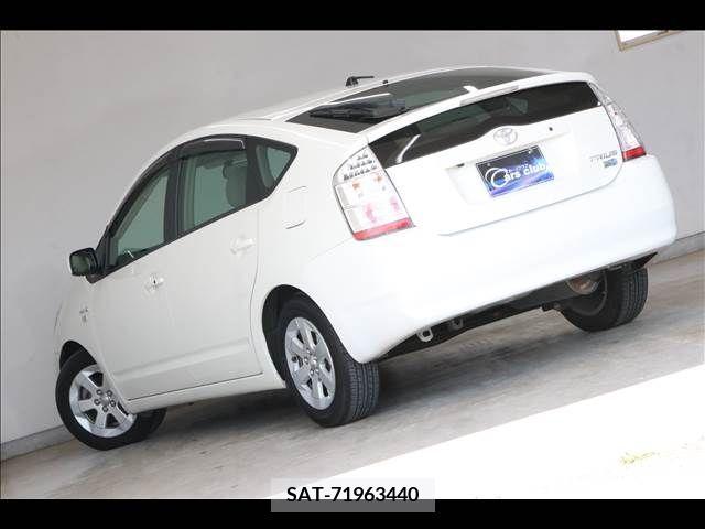 Toyota PRIUS 2007-12 282284-10