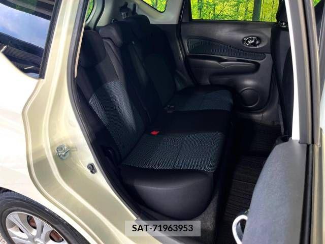 Nissan NOTE 2015-08 365385-9