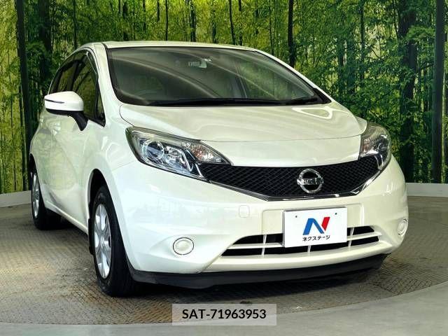 Nissan NOTE 2015-08 365385-16