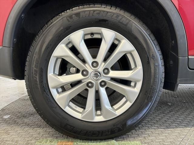 Nissan X-TRAIL 2014-07 193267-15