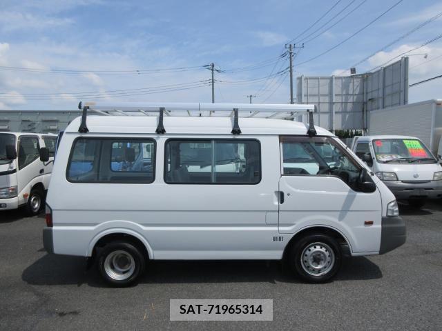 Mazda BONGO VAN 2014-02 352139-3