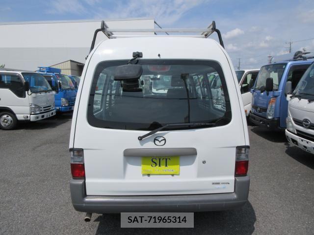 Mazda BONGO VAN 2014-02 352139-2