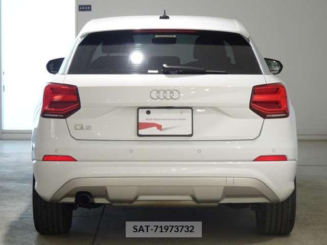 Audi Q2 2019-03 292701-3