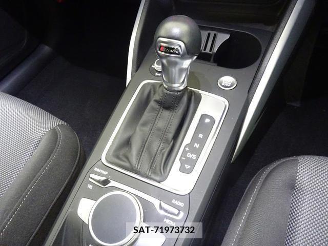 Audi Q2 2019-03 292701-15