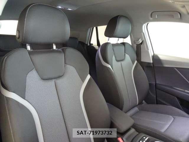 Audi Q2 2019-03 292701-16