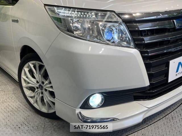 Toyota NOAH HYBRID 2014-05 279606-12