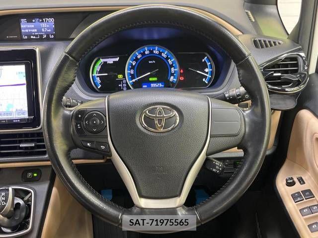 Toyota NOAH HYBRID 2014-05 279606-11