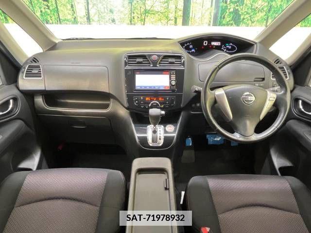 Nissan SERENA 2012-03 367681-1