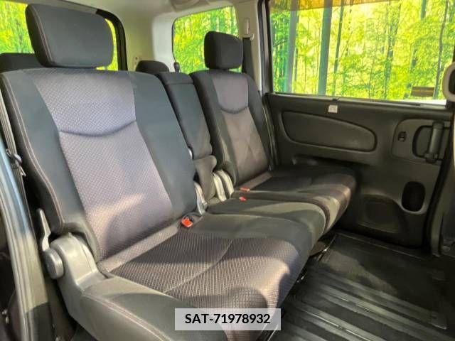Nissan SERENA 2012-03 367681-9