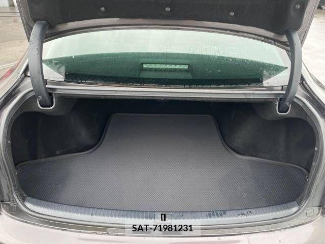 Lexus IS 2009-04 388391-10