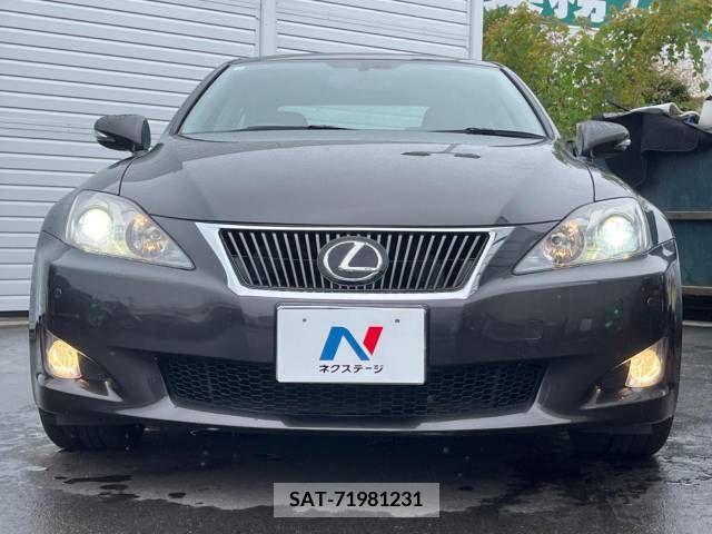 Lexus IS 2009-04 388391-12