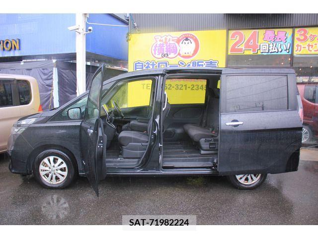 Nissan SERENA 2017-02 242610-12