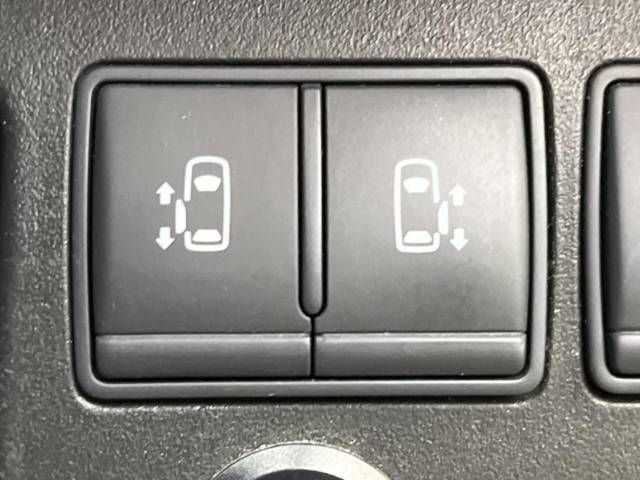 Nissan SERENA 2012-02 22042-4