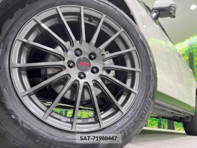 Subaru FORESTER 2018-06 270115-14