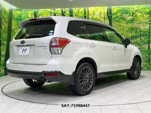 Subaru FORESTER 2018-06 270115-18