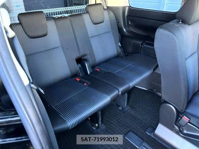 Toyota VOXY 2015-04 329901-10