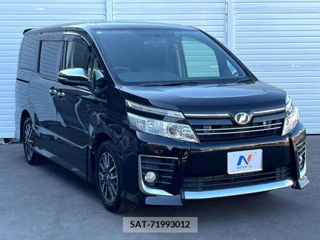 Toyota VOXY 2015-04 329901-17