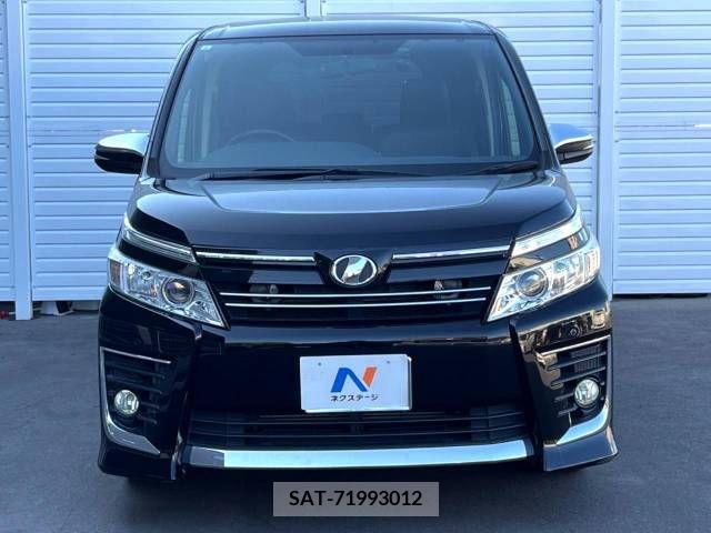 Toyota VOXY 2015-04 329901-15