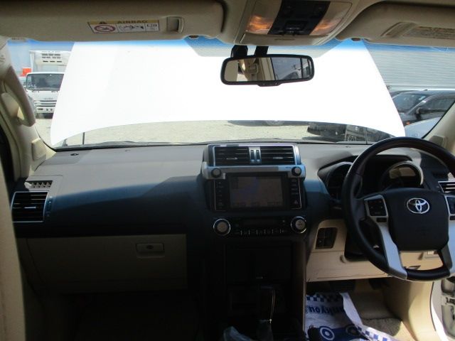 Toyota PRADO 2017-01 7047-2