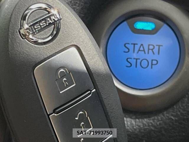 Nissan NOTE 2017-11 365420-6
