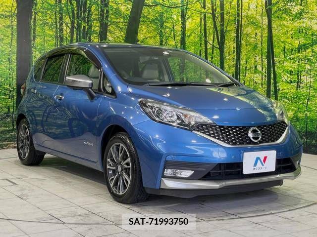Nissan NOTE 2017-11 365420-16