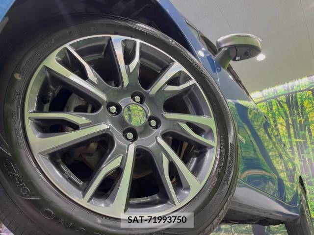 Nissan NOTE 2017-11 365420-13