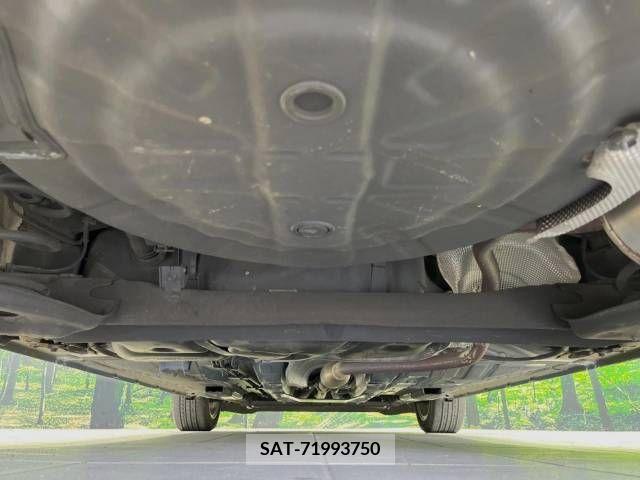 Nissan NOTE 2017-11 365420-19
