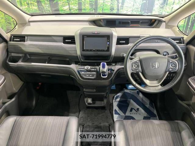 Honda FREED HYBRID 2017-07 360659-1