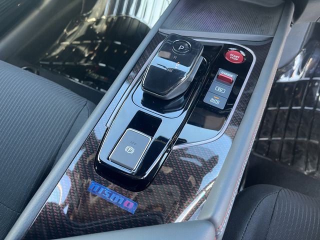 Nissan AURA 2022-04 186871-12