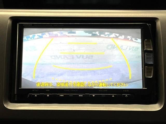 Honda e 2012-04 13086-4