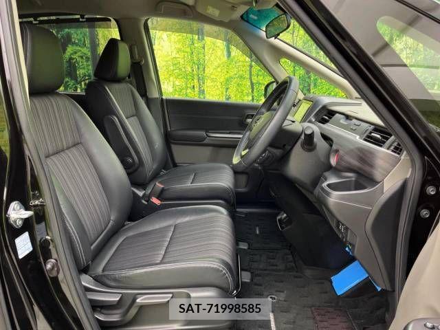 Honda FREED 2018-08 218674-8