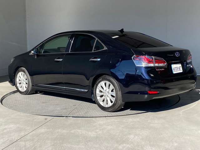 Lexus HS 2015-03 180538-12