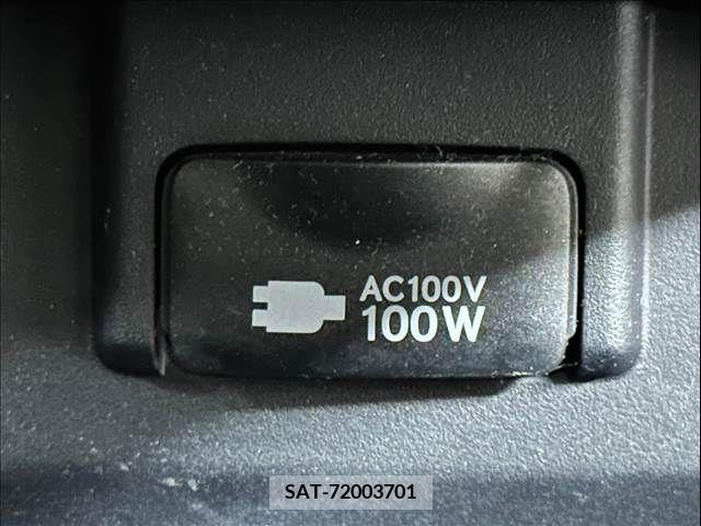 Lexus NX 2018-01 300550-14
