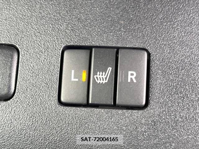 Toyota PRIUS 2015-08 385944-6