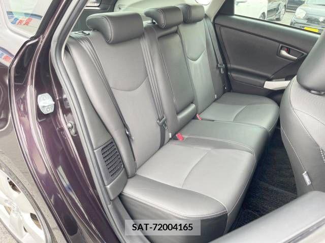 Toyota PRIUS 2015-08 385944-10