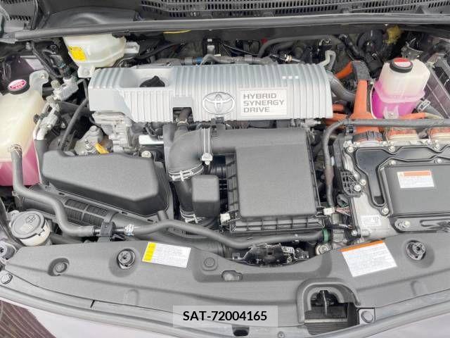 Toyota PRIUS 2015-08 385944-18
