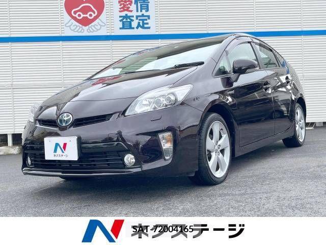 Toyota PRIUS 2015-08 385944-0