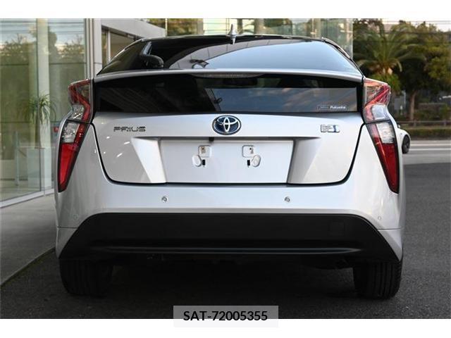 Toyota PRIUS 2018-12 254523-3