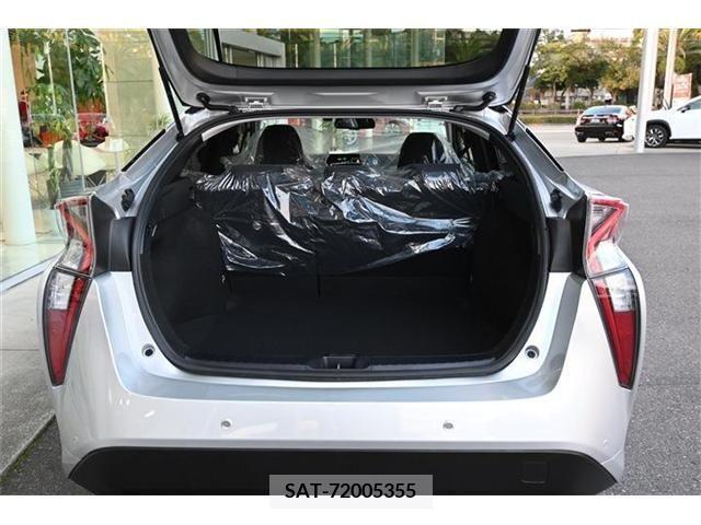 Toyota PRIUS 2018-12 254523-15