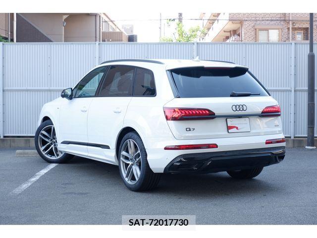Audi Q7 2023-02 261680-2