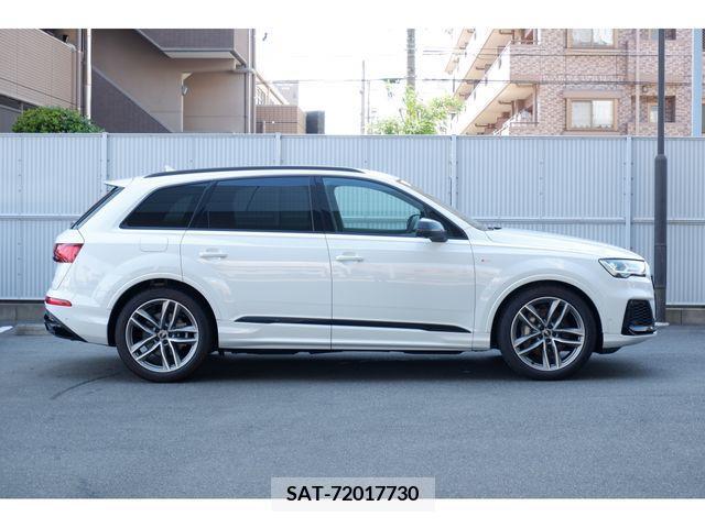 Audi Q7 2023-02 261680-4