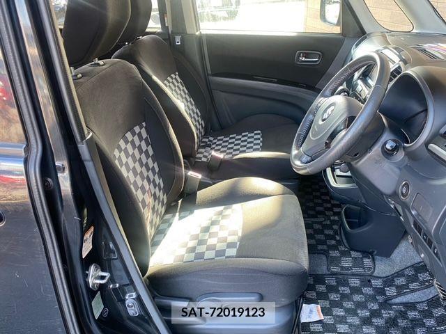 Suzuki SOLIO 2012-02 372588-9