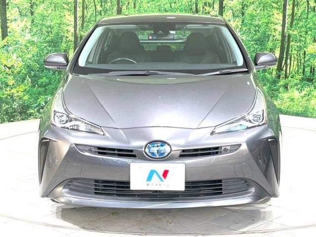 Toyota PRIUS 2019-04 187939-14