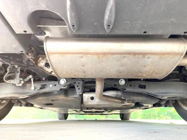 Toyota PRIUS 2019-04 187939-19
