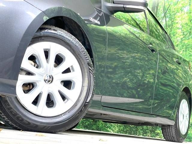 Toyota PRIUS 2019-04 187939-13