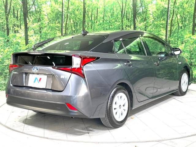 Toyota PRIUS 2019-04 187939-17