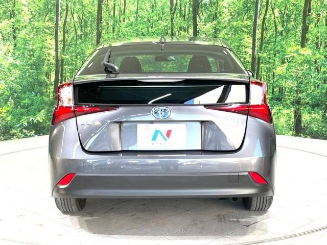 Toyota PRIUS 2019-04 187939-15